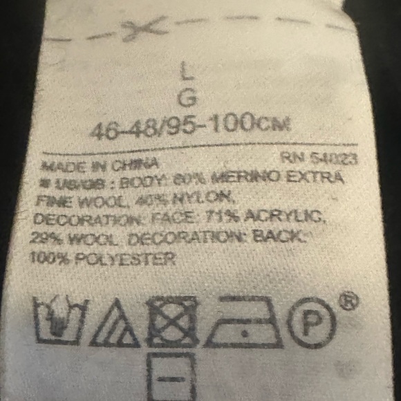 Banana Republic Black Sweater & White Text Wool Blend Sweater Size L - Picture 4 of 4